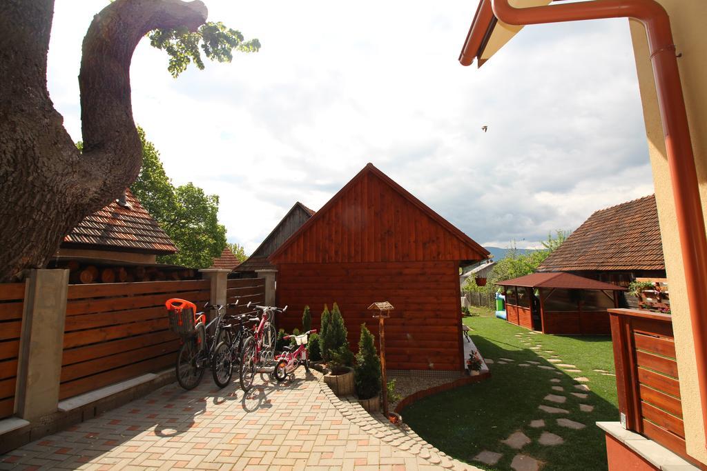 Villa Lienka Bešeňová Екстериор снимка